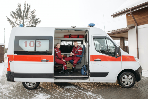 Де біженці з України можуть отримати безкоштовну медичну допомогу? Список лікарень 
