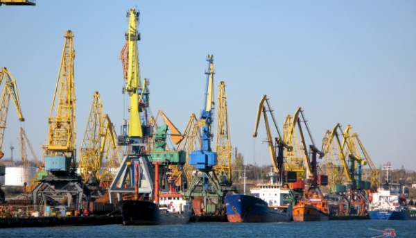 Чому Україна має перейти від експорту сировини до експорту готової продукції  ― пояснює економіст