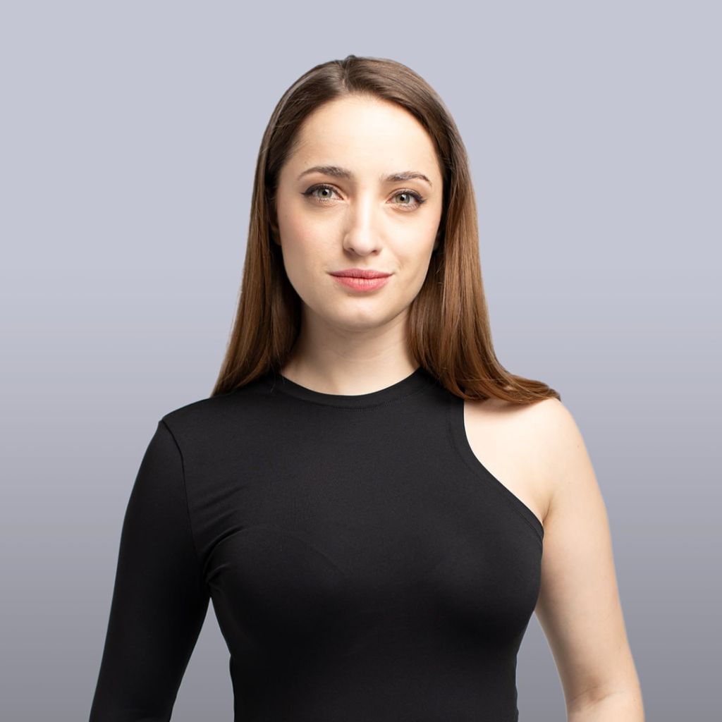 Яна Брензей