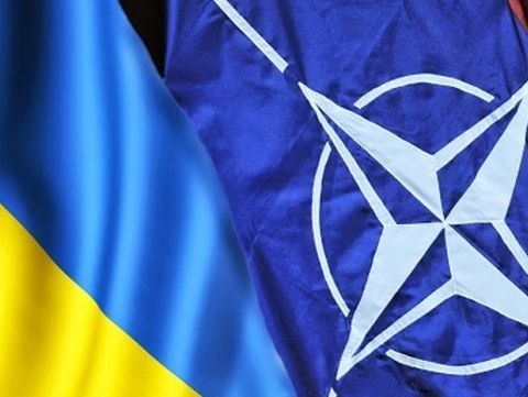 Petro Poroşenko: agresiunea rusă a determinat NATO să-și consolideze semnificativ activitatea