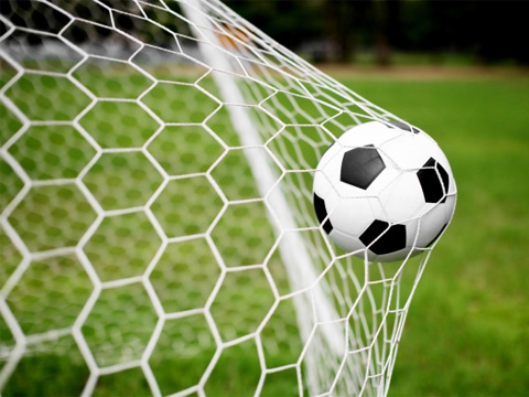 У Польщі між футбольними фанатами і їхніми кумирами сталася сутичка