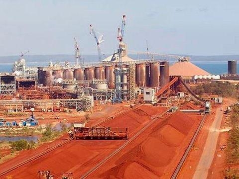 Миколаївський глиноземний дістався швейцарцям