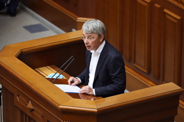 Міністр культури Ткаченко анонсував дискусію щодо мовного питання в Україні 