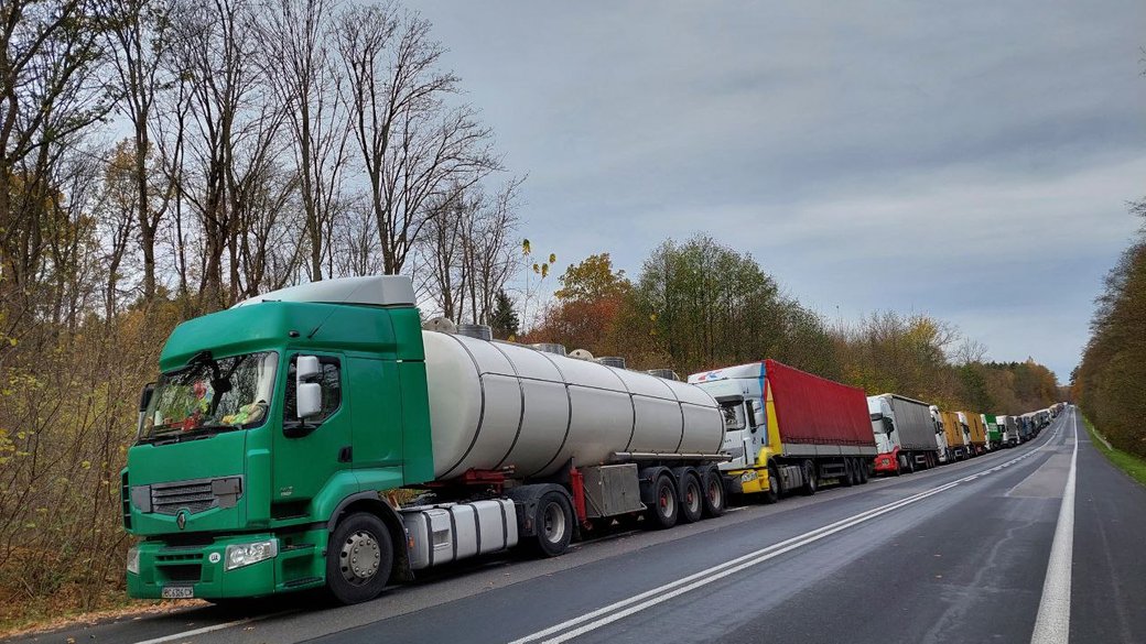 "Кордон ЄС має бути недоторканним" — посол України в Польщі про блокування вантажівок