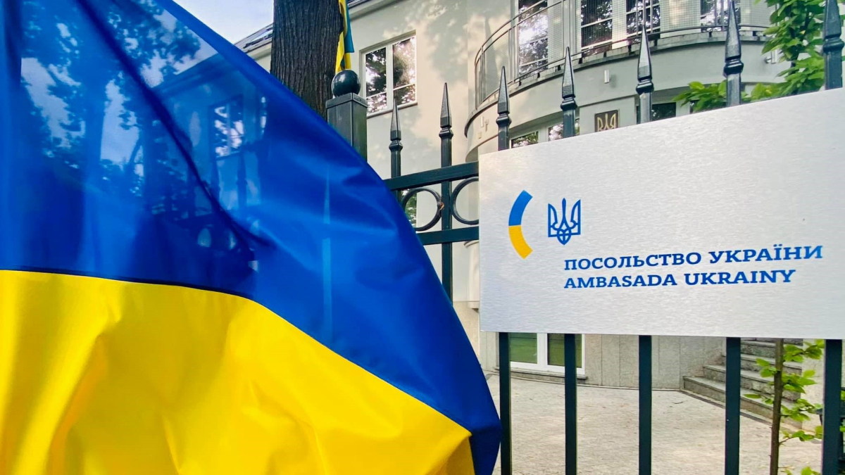 У надзвичайній ситуації за кордоном громадянину України консульства допоможуть — адвокатка