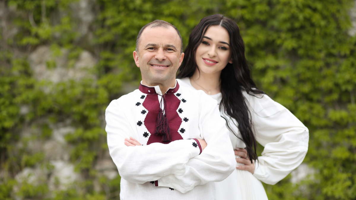 Рімейк легендарного хіта: Віктор Павлік та Fiїnka презентували сингл "Білі черемхи"
