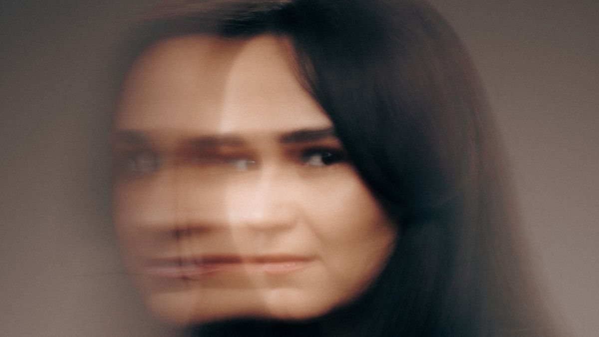 Як дихати і куди ділись сили?: Moann презентувала сингл "Туманом"