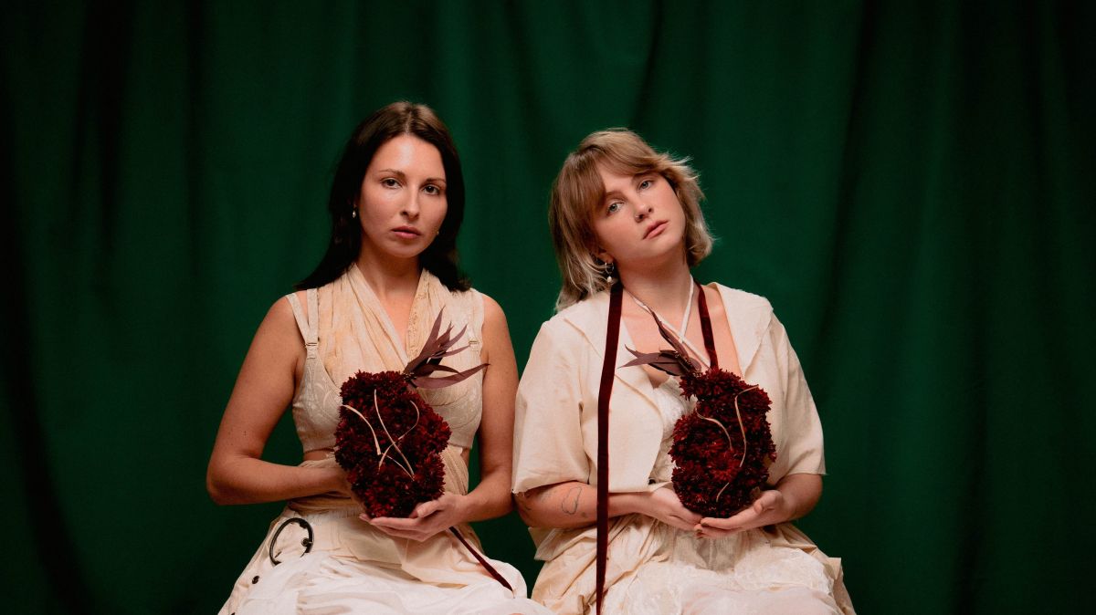 Нова етика близькості: Renie Cares та Olena Karas представили диптих "Правила гри"