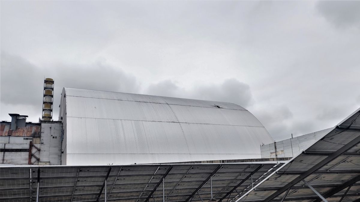 Небезпеки витоку радіоактивних речовин немає, але...  – експерт про пошкоджений саркофаг над ЧАЕС