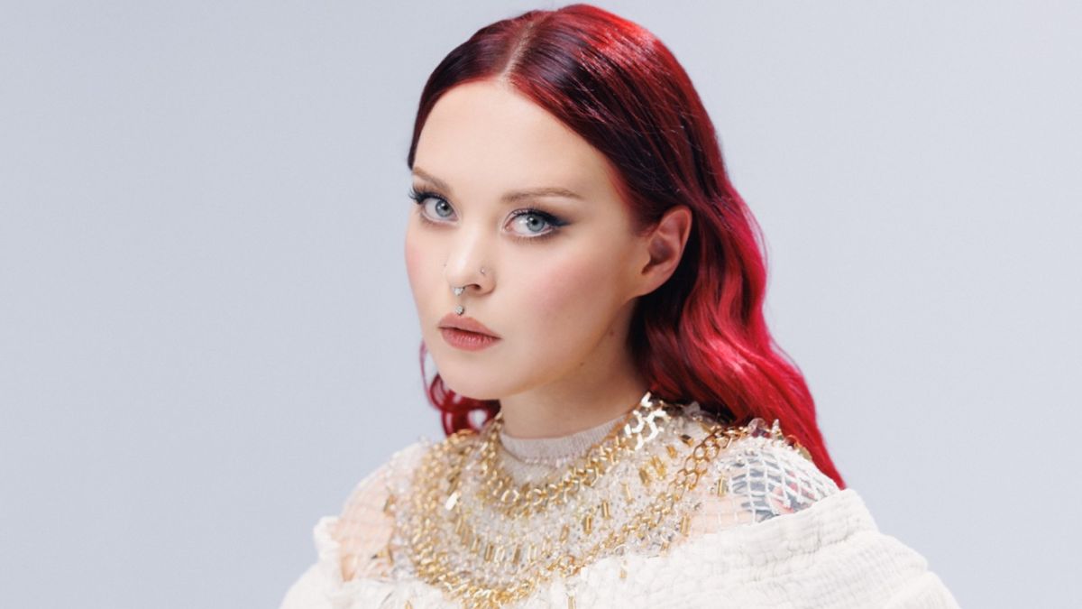 Магічна атмосфера свята: Юля Юріна випустила сингл "Коляда"