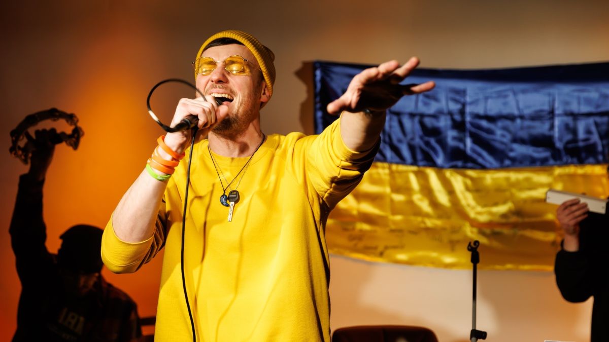 Промінь рекомендує: "Зарисовка" з треком "Країно"