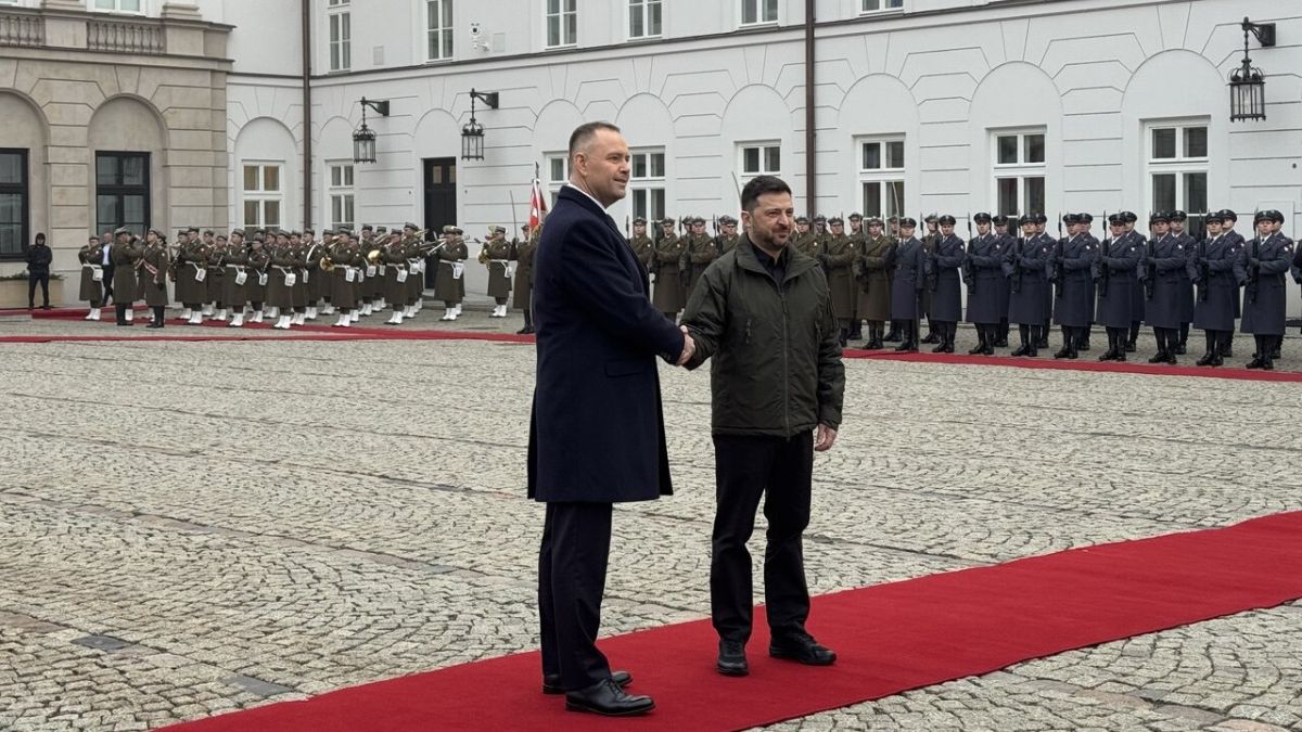 Візит Зеленського до Польщі. Чи відбудуться зміни на дипломатичних посадах