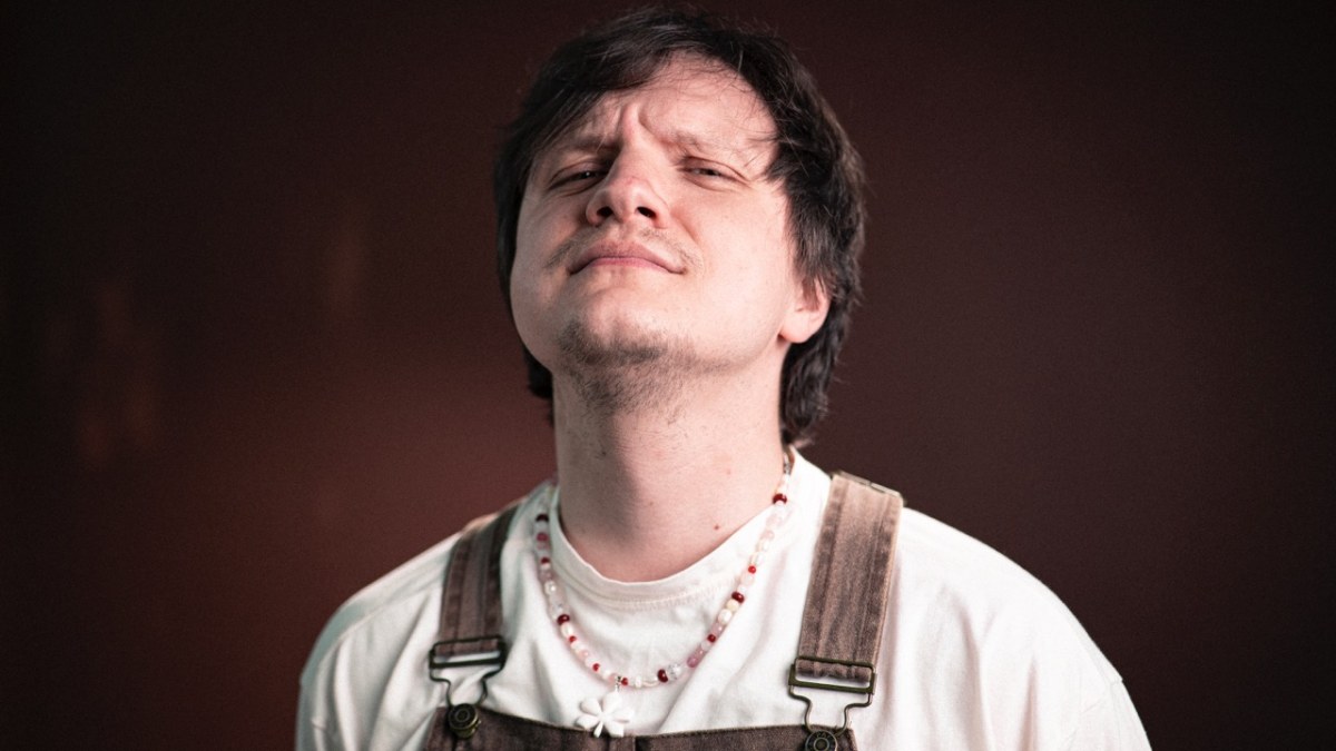 Я тисячу пісень про тебе заспіваю: Продюсер Tember Blanche презентував сольний проєкт bye bye july
