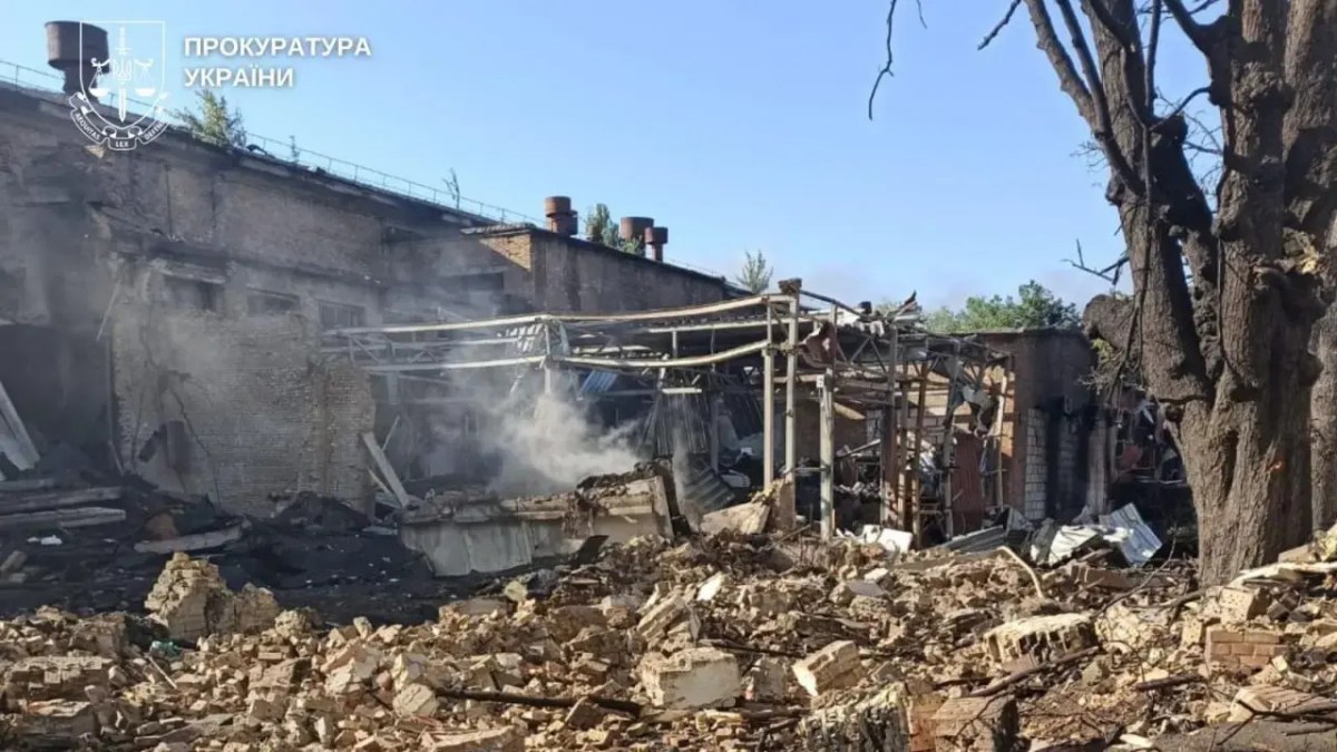 "Не залишилося жодного цілого приміщення" — Дʼяченко про збитки Кіностудії імені Довженка від російського удару