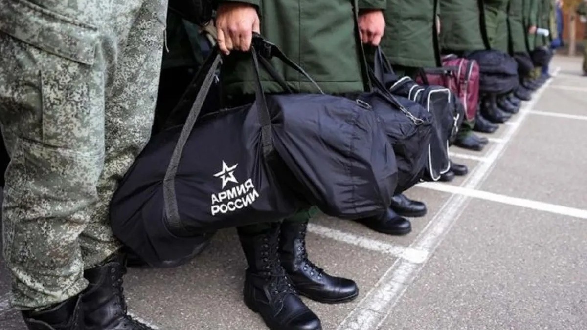 "Якщо почнуть закривати кордони". Військовий оглядач: чи наважиться Росія на мобілізацію 