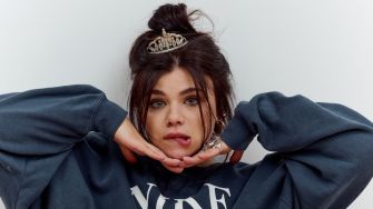 Пʼю з твоїх думок: Схожа представила сингл "Драма Квін"