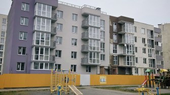 Хвилі аномальної релокації у Києві не спостерігається, але російські удари впливають на ринок житла — експертка